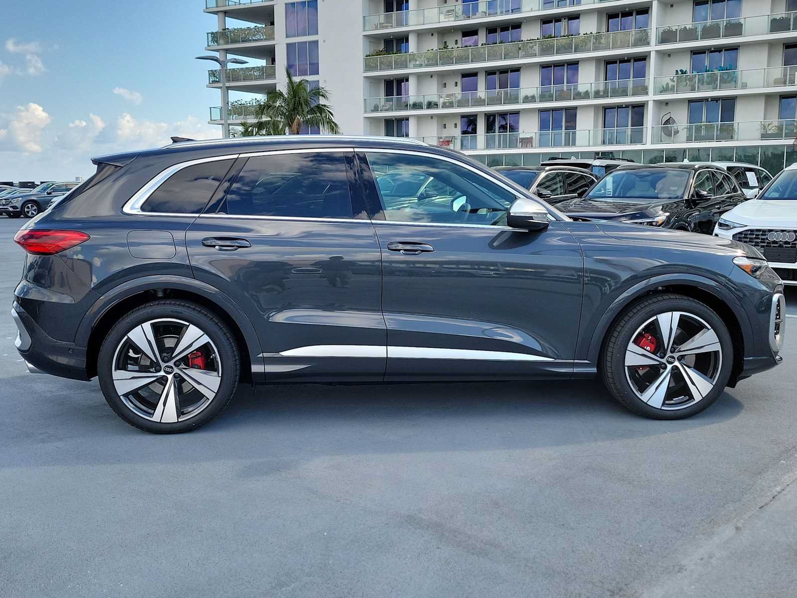 New 2026 Audi SQ5 Premium Plus AWD/4WD image 7