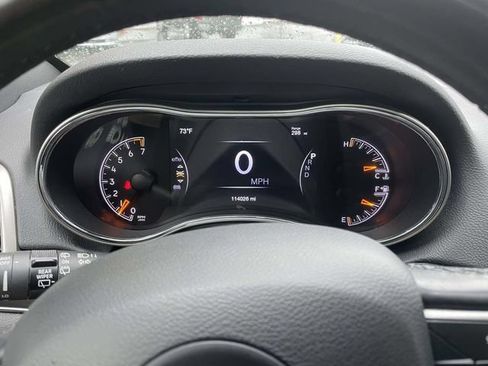 Used 2021 Jeep Grand Cherokee Limited AWD/4WD image 26