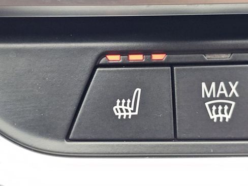 Used 2020 BMW 330i xDrive Sedan w/ Convenience Package image 14