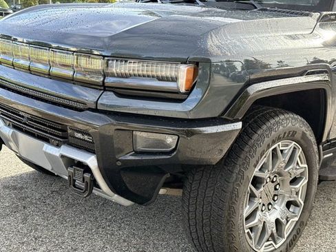 Used 2026 GMC Hummer EV SUV AWD/4WD image 9