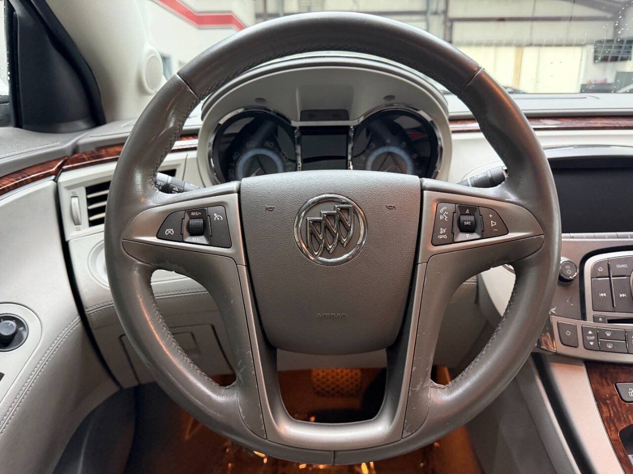 Used 2013 Buick LaCrosse FWD image 22