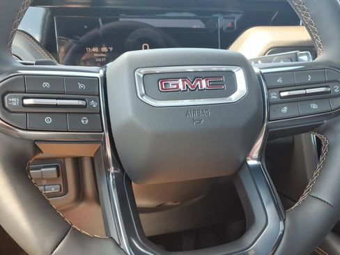 New 2026 GMC Yukon XL AT4 w/ AT4 Premium Plus Package AWD/4WD image 18