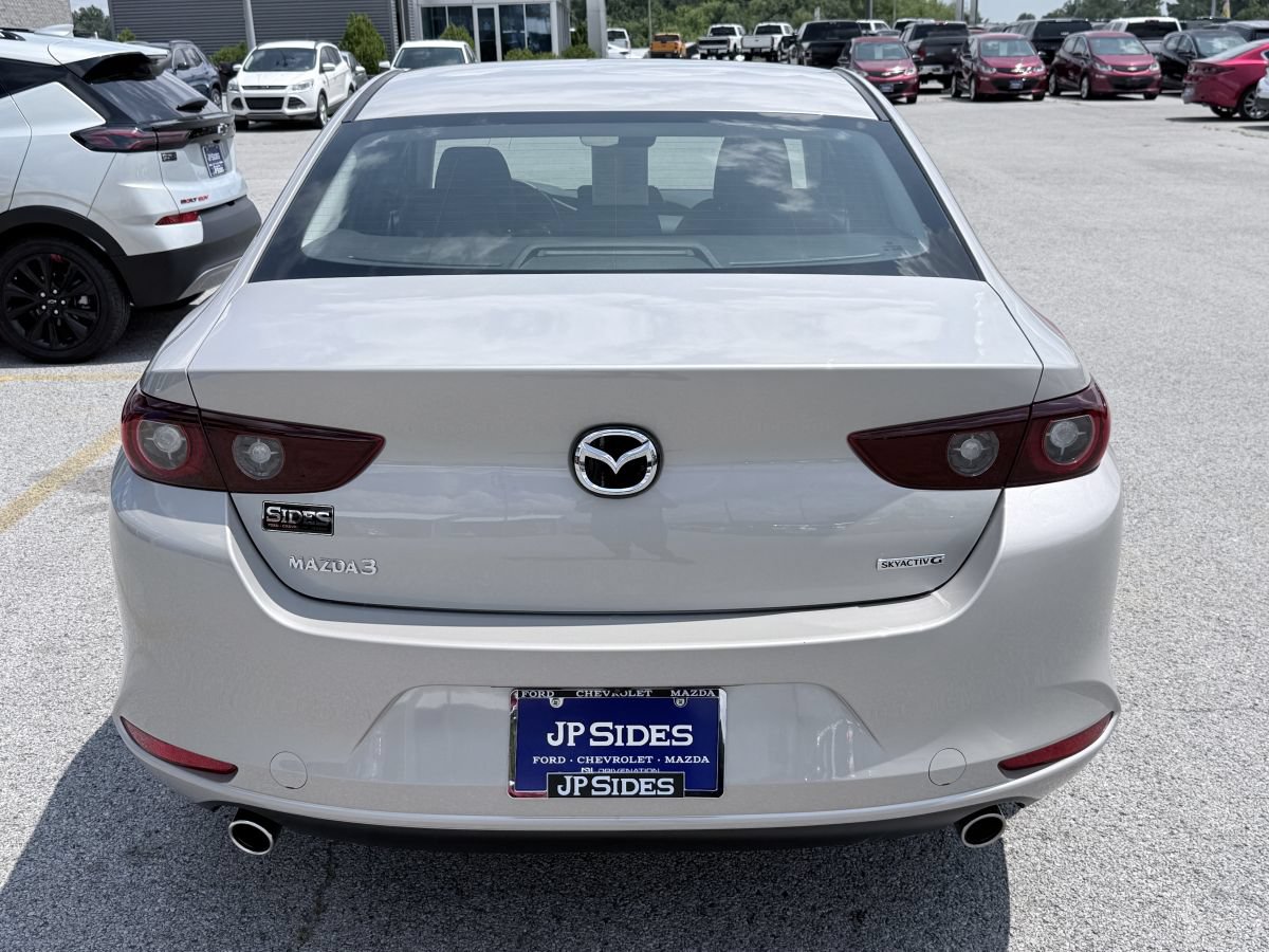 Used 2024 MAZDA MAZDA3 s FWD image 8