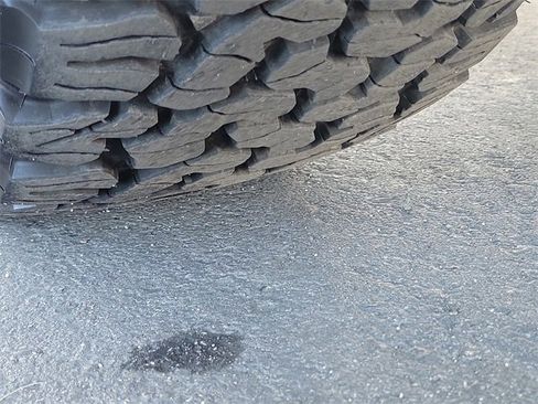 Used 2023 Ford F150 Raptor image 33