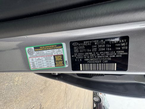 New 2026 Hyundai Elantra Sport FWD image 34