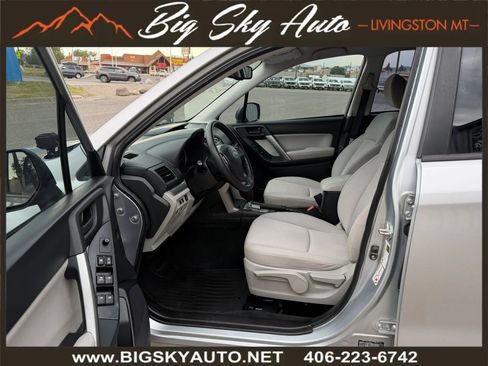 Used 2015 Subaru Forester 2.5i w/ Alloy Wheel Package AWD/4WD image 12