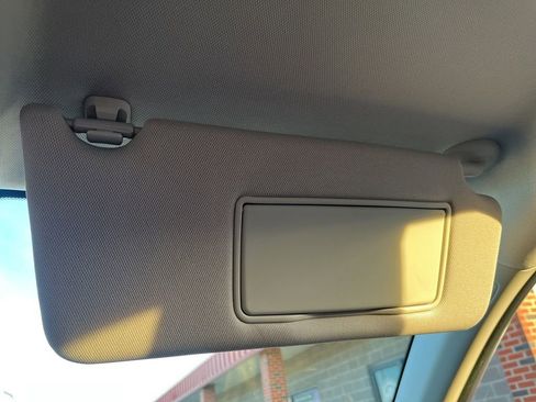 Used 2023 Honda HR-V EX-L image 80