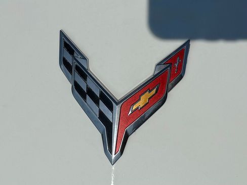 Used 2024 Chevrolet Corvette Stingray Premium Cpe w/ Z51 Performance Package RWD image 9