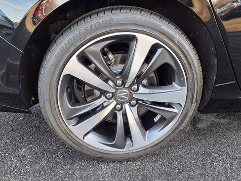 Certified 2025 Acura TLX w/ Technology Package image 19