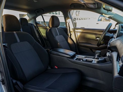 Used 2023 Nissan Sentra SV image 20