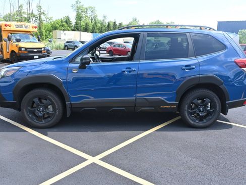 Used 2023 Subaru Forester Wilderness AWD/4WD image 2