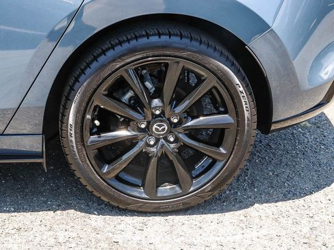Used 2022 MAZDA MAZDA3 s FWD image 13