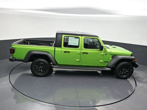 Used 2025 Jeep Gladiator Sport image 20