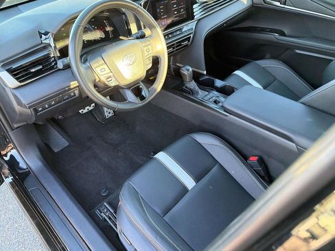 Certified 2025 Toyota Camry SE image 8