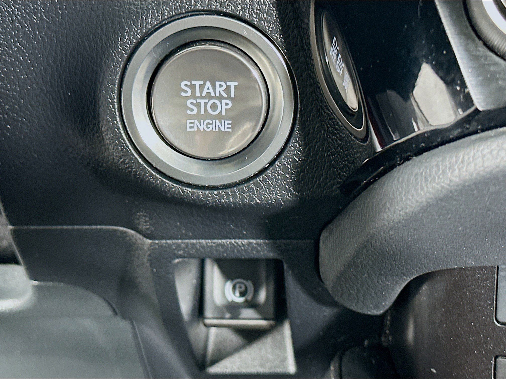Used 2022 Lexus ES 250 w/ Premium Package AWD/4WD image 9