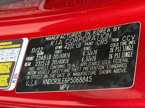 Used 2023 Kia Niro EX FWD image 33