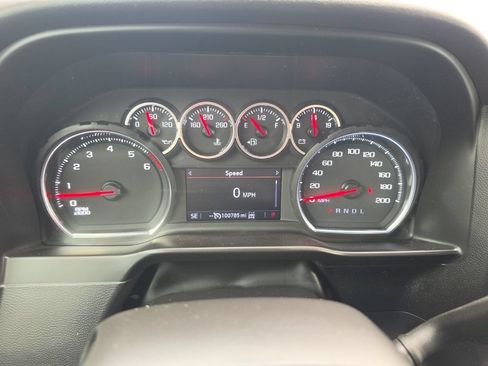 Used 2021 Chevrolet Silverado 1500 RST w/ Max Trailering Package AWD/4WD image 9
