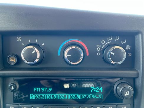 Used 2024 GMC Savana 2500 w/ Driver Convenience Package image 19