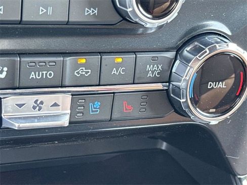 New 2025 Ford F150 King Ranch w/ FX4 Off-Road Package image 33