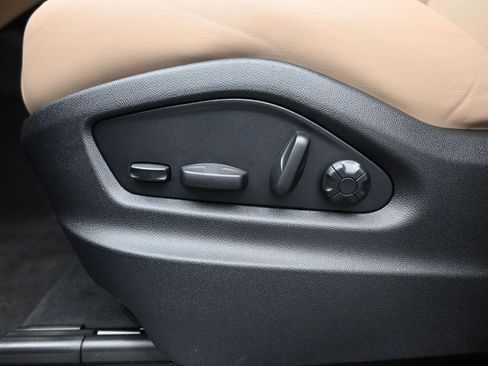 New 2026 Porsche Cayenne E-Hybrid Coupe image 12