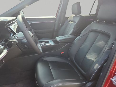 Used 2025 Jeep Wagoneer S Limited image 10