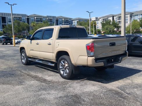 Used 2019 Toyota Tacoma Limited RWD image 5