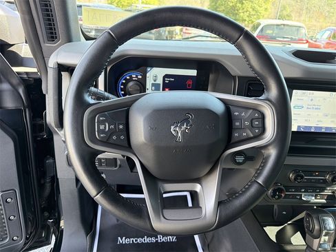 Used 2022 Ford Bronco Black Diamond image 20