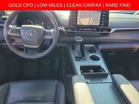 Used 2024 Toyota Sienna XSE w/ XSE Premium Package FWD image 14