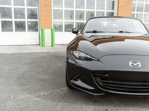 Used 2017 MAZDA MX-5 Miata RF Grand Touring image 27
