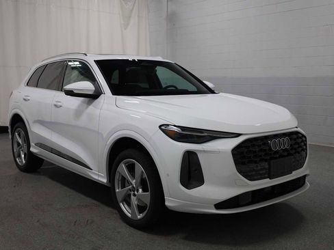 New 2025 Audi Q5 Premium Plus image 13