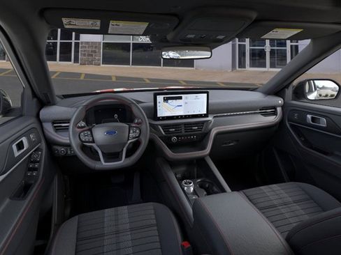New 2026 Ford Explorer ST-Line w/ ST-Line Street Pack image 9