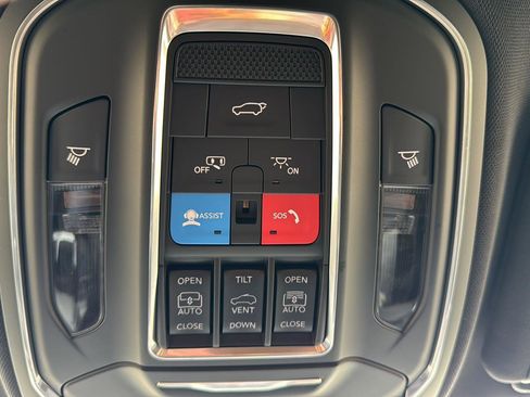 New 2026 Jeep Cherokee Overland w/ Advanced Pro Tech Group AWD/4WD image 22