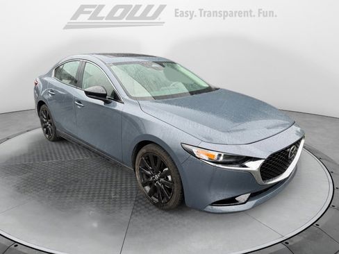 Used 2024 MAZDA MAZDA3 s AWD/4WD image 1