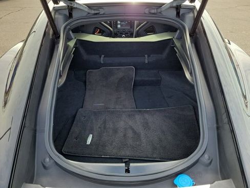 Used 2016 Jaguar F-TYPE R image 10