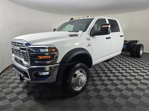 New 2026 RAM 5500 Tradesman image 8