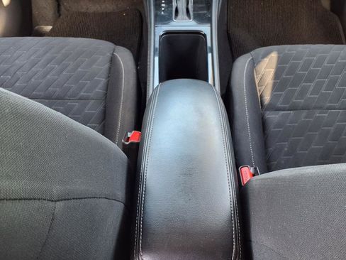 Used 2021 Nissan Kicks SV w/ Exterior Package image 18