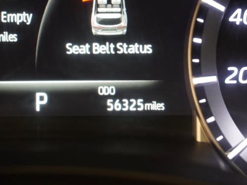 Used 2022 Toyota Highlander Platinum image 5