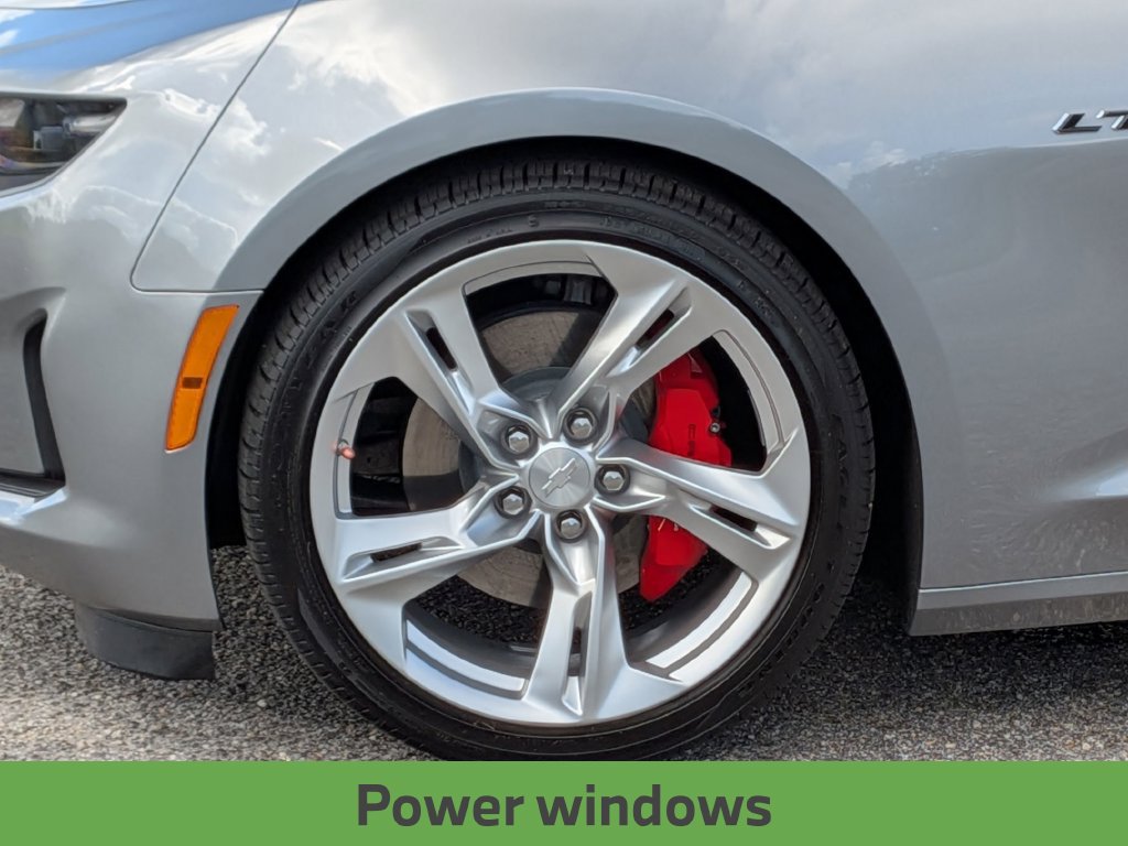 Used 2023 Chevrolet Camaro LT RWD image 12