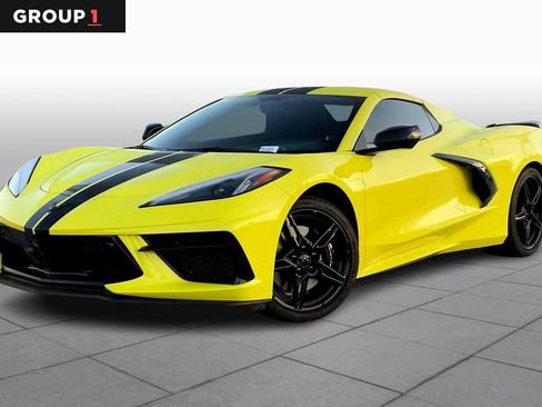 Used 2021 Chevrolet Corvette Stingray Premium Conv w/ Z51 Performance Package image 1