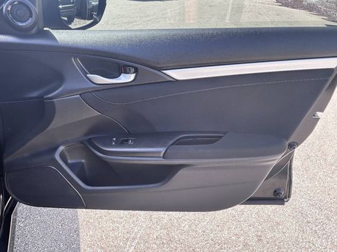 Used 2020 Honda Civic EX image 22