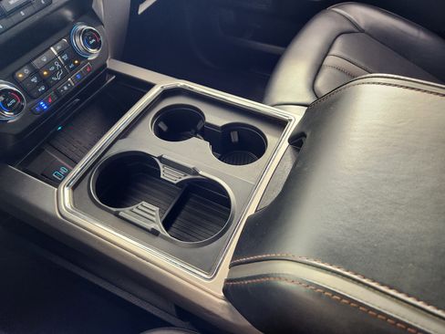 Certified 2021 Ford F350 Platinum w/ FX4 Off-Road Package image 25