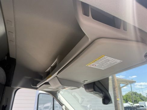 Used 2020 Ford Transit 250 Medium Roof RWD image 26