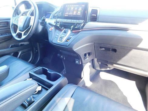 Used 2024 Honda Odyssey Sport image 15