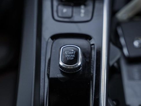 Certified 2024 Volvo V60 B5 Cross Country Ultimate image 26