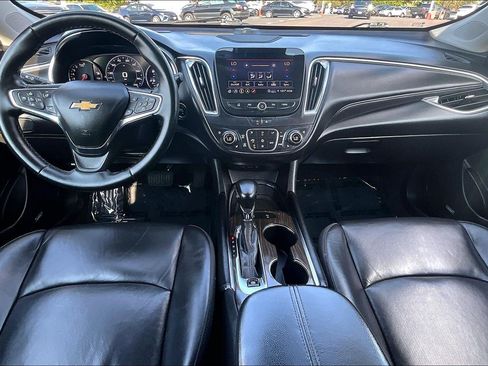 Used 2024 Chevrolet Malibu LT FWD image 14