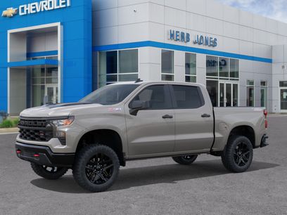 New 2026 Chevrolet Silverado 1500 Custom Trail Boss w/ LPO, Dark Essentials Package