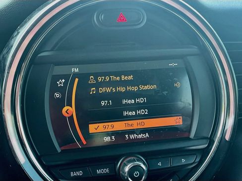 Used 2019 MINI Cooper 4-Door Hardtop FWD image 14