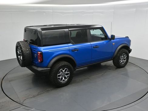 Certified 2025 Ford Bronco Badlands image 40