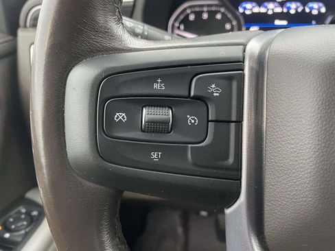 Used 2021 GMC Yukon SLT image 32