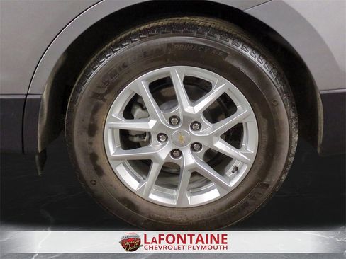 Certified 2024 Chevrolet Equinox LT w/ LPO, Floor Liner Package image 31